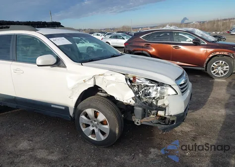 2011 Subaru Outback 2.5I Premium z USA, uszkodzony, nr VIN 4S4BRBCC4B3346100